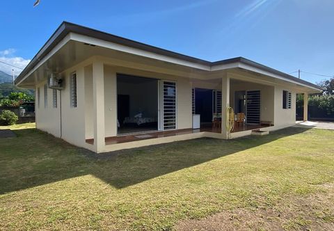 Others Fare Avea in Mahina With 3 Bedrooms and 2 Bathrooms
