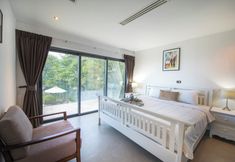 Others 4 Beachfront Pool Villa Seaview V231