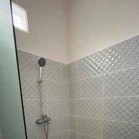 Room1Ajik Guest House，Rusters Pottery Studio飯店