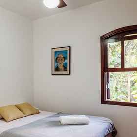 Room 1 Seaside View House, 10 min From the Beach Pev025, 塞特丰特斯海滩 酒店