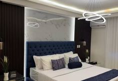 Others 6 12guests Spacious Double Apt, Minutes From Airport