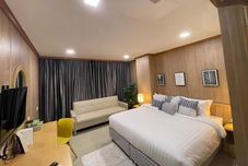 Others grannylla Ramkhamhaeng