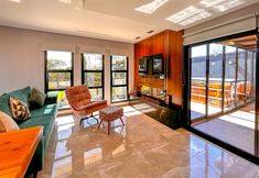 Others 2 Casa com 4 Su tes Jacuzzi e Lareira Externa