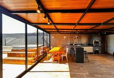 其他 3 Casa com 4 Su tes Jacuzzi e Lareira Externa