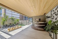 Others Stay With a Pool and gym 350m From the Beach in a Prime Location in Maceio - SLI