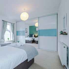 Room 1 83 Cherry Road, Northwich Apartments
