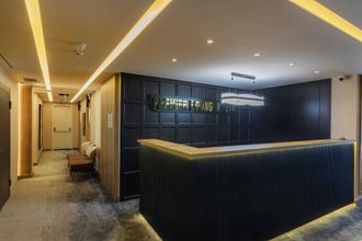 Khác 4 Premier Lounge Hotel