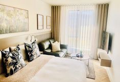 Others 2 Four11 at One Rosebank