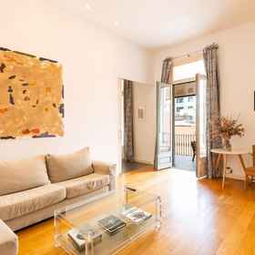 Room 1 Designer s Three Bedroom Apartment With Terrace, Hotel Tetuan