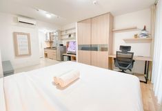 Others 4 Spacious Studio At Landmark Residence Bandung Apartment