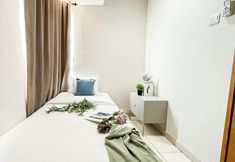Others 3 Scandinavian Minimalist 2Br At Cinere Bellevue Suites Apartment