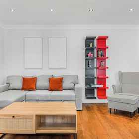 Room 1 A Scholar s Gallery - Bloomsbury - by Frankie Says, Khách sạn Travel Lord