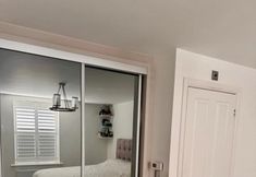 Others 4 High END Spacious 4 Bed House - Free Parking