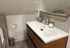 Others 5 Studio - Sleeps 3 & Free Parking