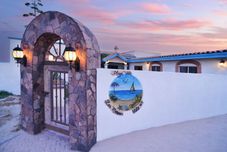 Lain-lain Playa Vida