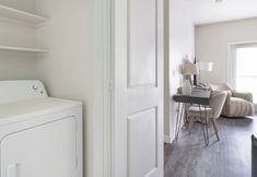 Others 3 Landing Apartments - Grand Harbor