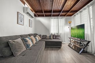 Others 4 Pool Villa Pet-friendly Near Beach