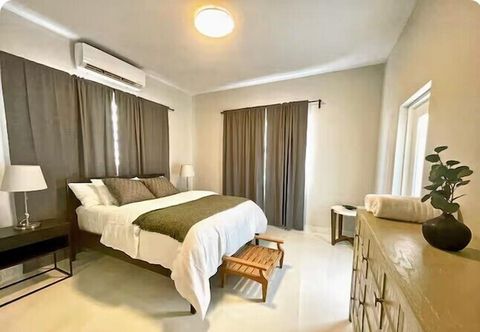 Others Breathtaking 3-Br Beachside Apt