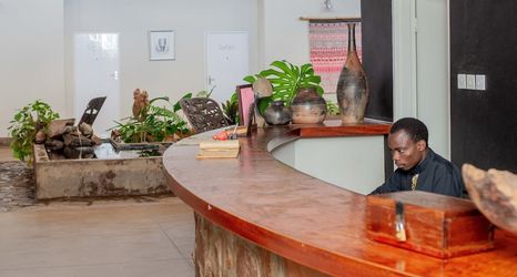 Lain-lain 2 Africa House Malawi