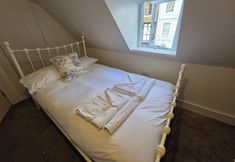 Others 2 3-bed Seaside Haven - Sleeps 7 & Pet Friendly