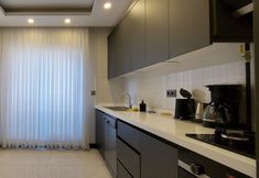 อื่นๆ 7 Professionally Maintained Spacious New Suites 2-3