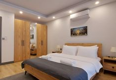 Others 7 Professionally Maintained Spacious New Suites 2-2