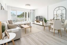 Others RI B2a- Relaxed Modern Flat in Benahavis