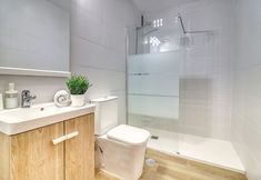 Others 6 Retreat w Ocean Views Private Parking Ensuite