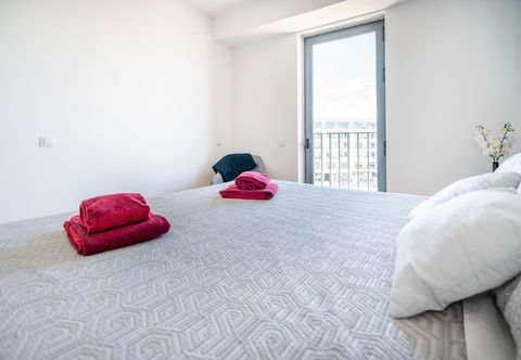 Khác Bright and Spacious 2bed 2bath AC Park in Lagos