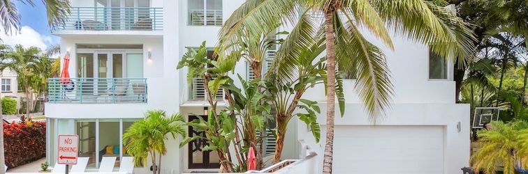 Lain-lain NEW 3-story Townhome With Pool Room Expansive Balcony Seconds Away From Las Olas