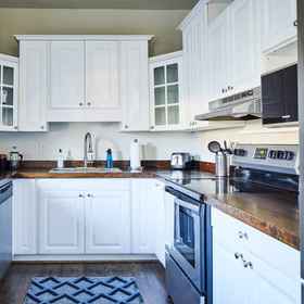 Room 1 Apt4 Edenbrae - Featured in Birmingham Magazine, Yang Eddy MD Hotels