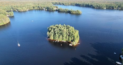 Others 2 The Floater-a House Boat on Grant Island Bham Lk
