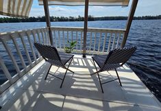 Others 4 The Floater-a House Boat on Grant Island Bham Lk