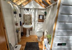 Others 6 The Floater-a House Boat on Grant Island Bham Lk