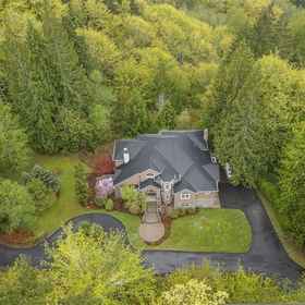 Room 1 Cascadia Family Mansion Hot Tub Game Room Gym, 킹 카운티 호텔