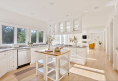 기타 7 Cascadia Family Mansion Hot Tub Game Room Gym