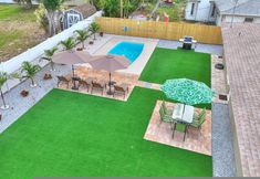 其他 6 Palm Oasis 2 2 Serene Backyard Private Poolside