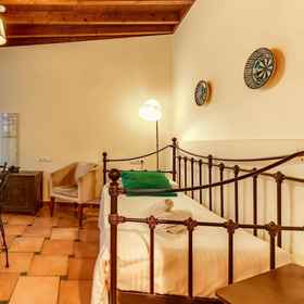 Room1Apartamento Granada Romantica,Polopos公寓