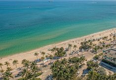 Others 5 Beach Condo King Bed Lush Patio w BBQ Birch Key Six