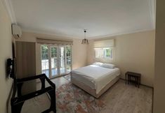 기타 4 Bizim Konak