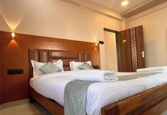 Others 6 Assort Villa