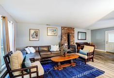 Others 2 Wallkill 4BR Retreat Large Yard + Pet Friendly