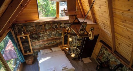 Khác 2 Cuneli Dağ Evi