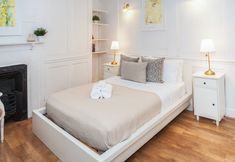 Lainnya 7 Spacious 3BR 2BA Flat in Central Soho