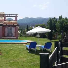 Primary image 1 Five Sister Estate, 코무나 에 베르고예스 빌라