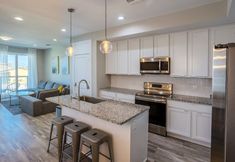 其他 4 Luxury Pool Home Golf Cart