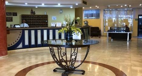 Lain-lain 2 Hotel Emperador