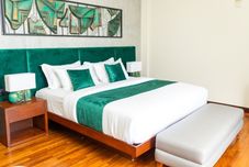 Others Seraphic Hills