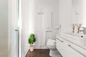 Others 4 Chic City Views Modern Comfort Near Southern Cross