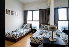 Lainnya 4 Chic 3BR in Danga Bay With Water Views & Parking